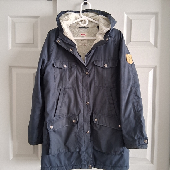 Fjallraven Greenland Parka MEDIUM Navy GUC - Picture 9 of 16